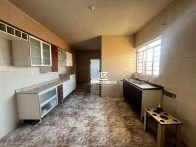Sobrado com 3 Quartos para alugar, 10m² no Jardim São Francisco, Santa Bárbara D'Oeste