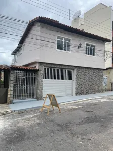 Casa com 4 Quartos para alugar, 157m² no Jardim Glória, Juiz de Fora