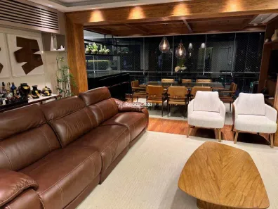 Apartamento com 3 Quartos para alugar, 134m² no Vila Olímpia, São Paulo