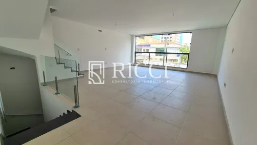 Casa com 3 Quartos à venda, 244m² no Embaré, Santos