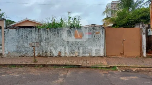 Lote/Terreno com 1 Quarto à venda, 302m² no Tibery, Uberlândia