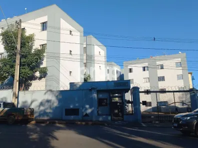 Apartamento com 2 Quartos à venda, 56m² no Jaraguá, Uberlândia