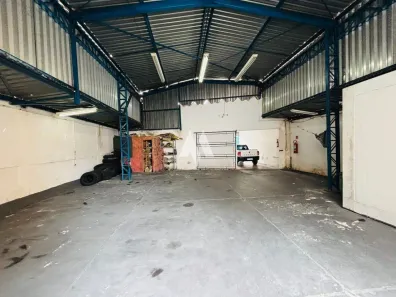 Ponto Comercial à venda, 530m² no Campo Grande, Santos
