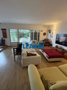 Sobrado com 4 Quartos à venda, 280m² no Vila Madalena, São Paulo