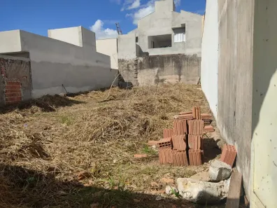 Lote/Terreno à venda, 250m² no Jardim Embaré, São Carlos