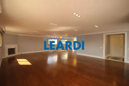 Apartamento com 4 Quartos à venda, 453m² no Santa Cecília, São Paulo
