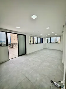 Sala Comercial à venda, 42m² no Vila Boaventura, Jundiaí