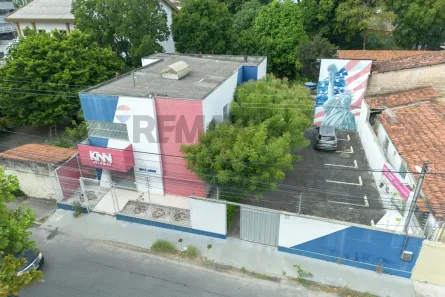 Prédio Comercial à venda, 360m² no Centro, Caucaia