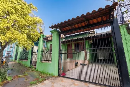Casa com 2 Quartos à venda, 65m² no Olaria, Canoas