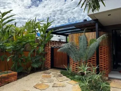 Casa com 3 Quartos à venda, 142m² no Campeche, Florianópolis