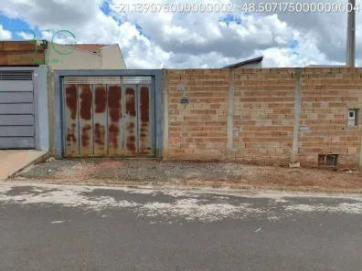 Casa de Condomínio com 2 Quartos à venda, 51m² no , Taiaçu