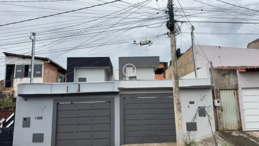Casa com 3 Quartos à venda, 72m² no Maracanã, Montes Claros