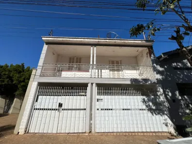 Casa com 3 Quartos à venda, 223m² no Vila Rezende, Piracicaba