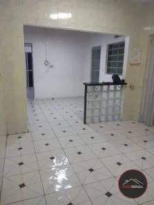 Casa com 4 Quartos à venda, 136m² no Jardim Layr, Mogi das Cruzes