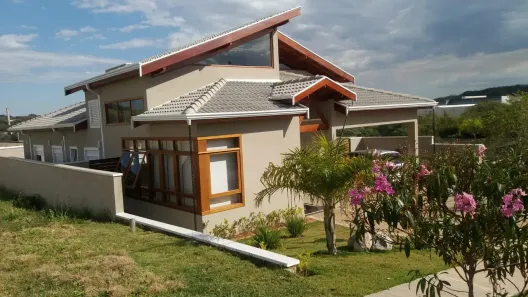 Casa com 3 Quartos à venda, 210m² no Parque das Quaresmeiras, Campinas