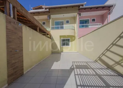 Casa com 3 Quartos à venda, 112m² no Ariribá, Balneário Camboriú