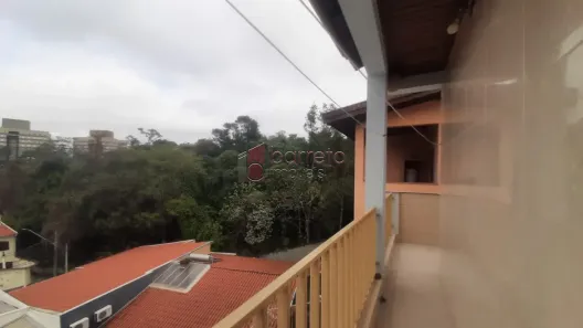 Sobrado com 5 Quartos à venda, 235m² no Vila Galvão, Jundiaí