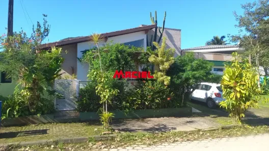 Casa com 3 Quartos à venda, 220m² no Lagoinha, Ubatuba