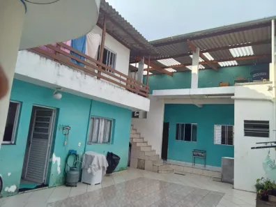 Casa com 6 Quartos à venda, 250m² no Parque Grajaú, São Paulo