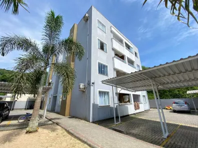 Apartamento com 2 Quartos para alugar, 60m² no Águas Claras, Brusque
