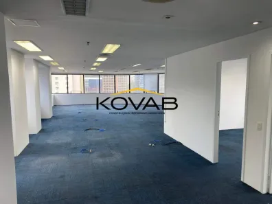 com 1 Quarto para alugar, 223m² no Cidade Monções, São Paulo