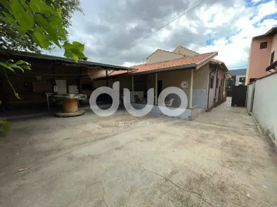 Imóvel Comercial com 3 Quartos à venda, 119m² no Vila Rezende, Piracicaba