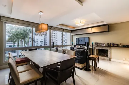Apartamento com 3 Quartos à venda, 106m² no Passo da Areia, Porto Alegre