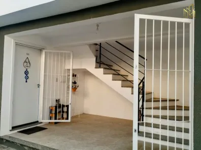 Apartamento com 2 Quartos à venda, 43m² no Niterói, Canoas