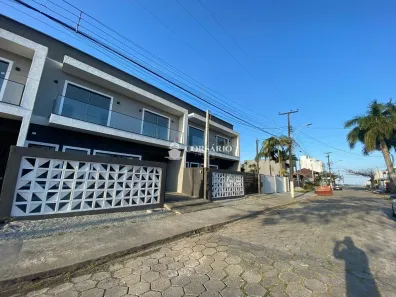 Casa com 3 Quartos à venda, 106m² no Praia Grande, Matinhos
