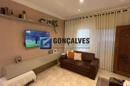 Sobrado com 3 Quartos à venda, 270m² no Parque Gerassi, Santo André