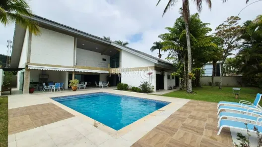 Casa de Condomínio com 5 Quartos à venda, 500m² no Jardim Acapulco, Guarujá