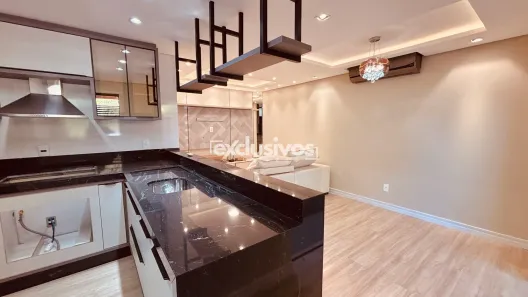 Sobrado com 2 Quartos à venda, 65m² no Nova Brasília, Joinville