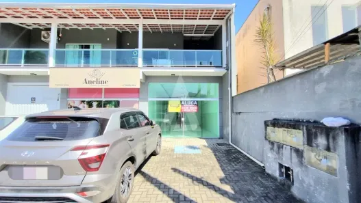Ponto Comercial para alugar, 60m² no Fátima, Joinville