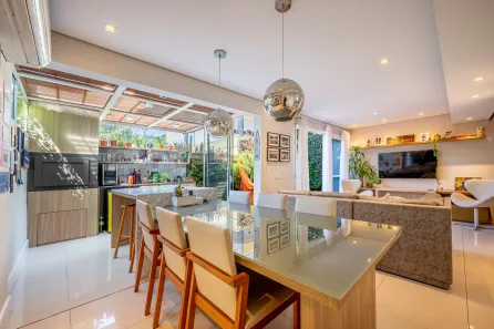 Casa de Condomínio com 3 Quartos à venda, 177m² no Teresópolis, Porto Alegre