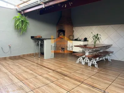 Casa com 3 Quartos à venda, 160m² no Parque Novo Mundo, Americana