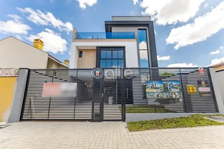 Casa de Condomínio com 3 Quartos à venda, 155m² no Novo Mundo, Curitiba
