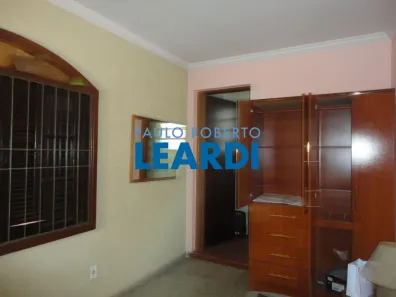 Casa com 3 Quartos à venda, 190m² no Jardim Maria Rosa, Taboão da Serra