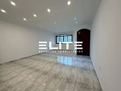 Sobrado com 4 Quartos à venda, 232m² no Vila Guiomar, Santo André