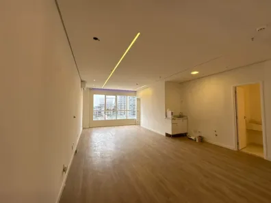 Sala Comercial para alugar, 56m² no Sítio Tamboré Alphaville, Barueri