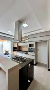 Casa de Condomínio com 3 Quartos à venda, 170m² no Ribeirão do Lipa, Cuiabá