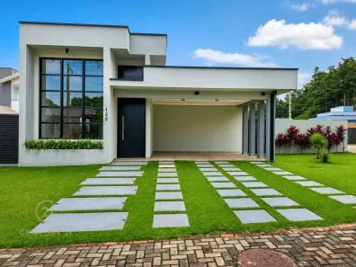 Casa de Condomínio com 3 Quartos à venda, 185m² no Freguesia da Escada, Guararema