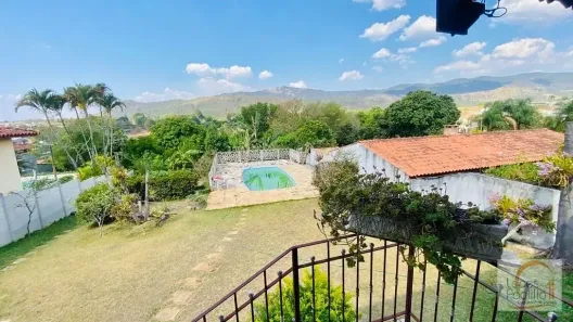 Casa com 3 Quartos à venda, 200m² no Jardim Centenário, Atibaia