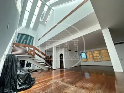 Sobrado com 5 Quartos à venda, 930m² no Jardim Prudência, São Paulo