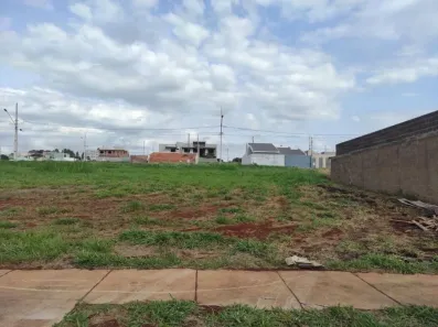 Lote/Terreno à venda, 330m² no Brazmadeira, Cascavel
