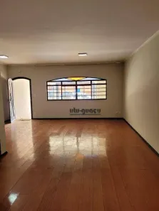 Casa com 3 Quartos para alugar, 180m² no Vila Cleto, Itu