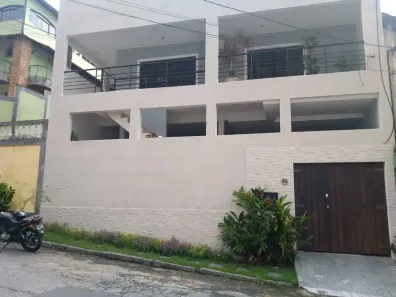 Sobrado com 3 Quartos à venda, 127m² no Vila Valqueire, Rio de Janeiro