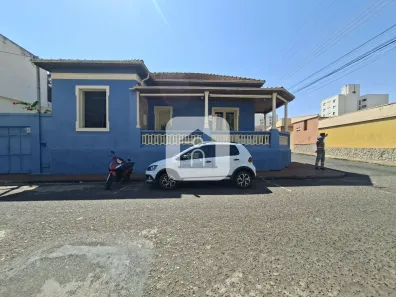 Ponto Comercial para alugar, 160m² no Fundinho, Uberlândia