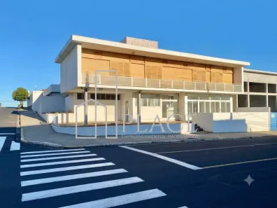 Prédio Comercial para alugar, 800m² no Centro, Marília