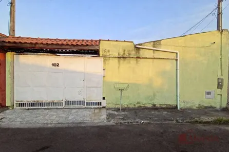 Casa com 2 Quartos à venda, 250m² no Conjunto Residencial Araretama, Pindamonhangaba