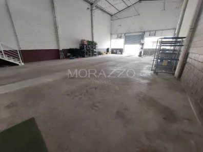 à venda, 714m² no Cidade Nova Jacareí, Jacareí